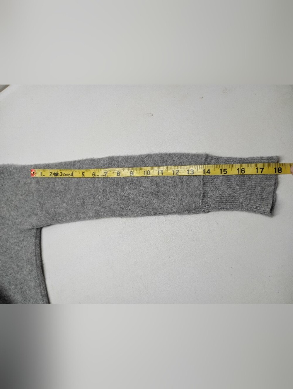 Rachel Zoe 2-Ply Cashmere Sweater Grey Pullover Knit Women Sz Small - Picture 4 of 8